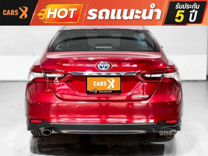 2021 Toyota CAMRY HEV Premium Luxury Sedan