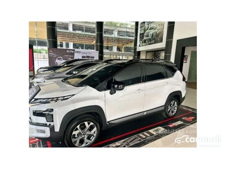 2024 Mitsubishi Xpander CROSS Premium Package Wagon