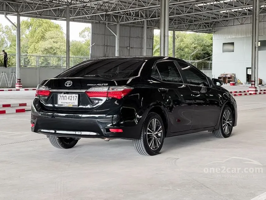 2018 Toyota Corolla Altis E Sedan
