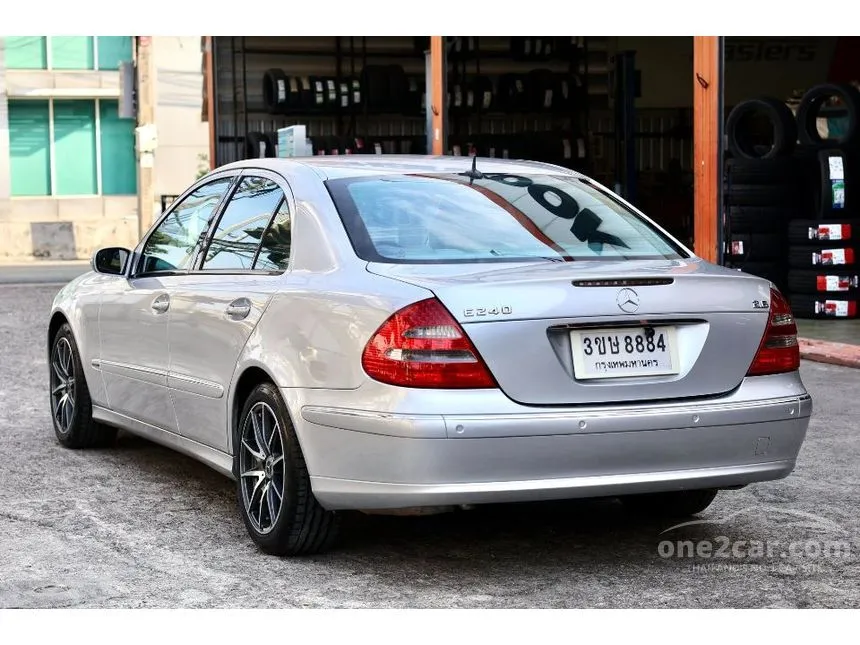 2004 Mercedes-Benz E240 Avantgarde Sedan