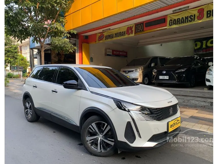 2021 Peugeot 5008 Active SUV