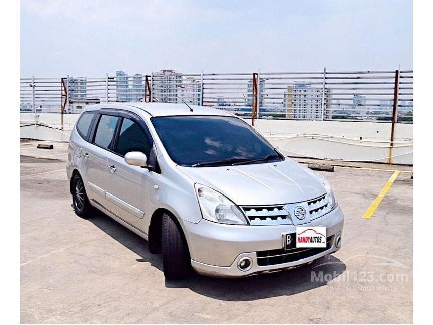  Jual  Mobil Nissan Grand  Livina  2010 XV 1 8 di DKI Jakarta 