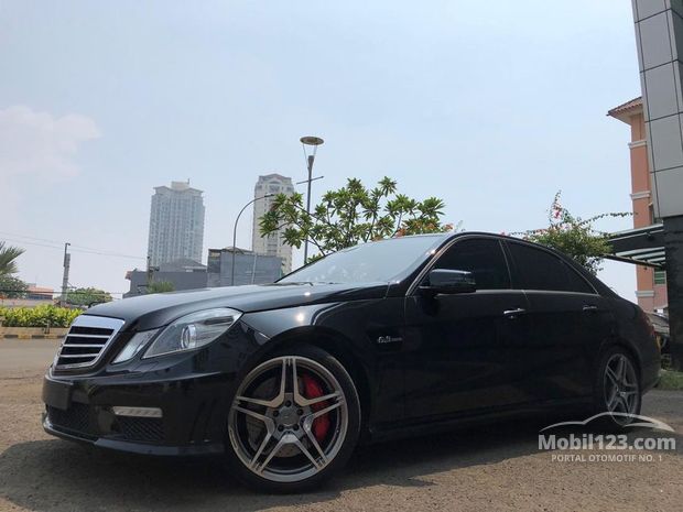 E63 AMG - Mercedes-Benz Murah - 17 mobil bekas dijual 