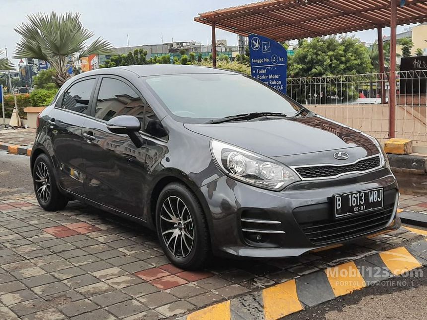 Jual Mobil KIA Rio 2015 UB 1.4 di DKI Jakarta Automatic Hatchback Abu 