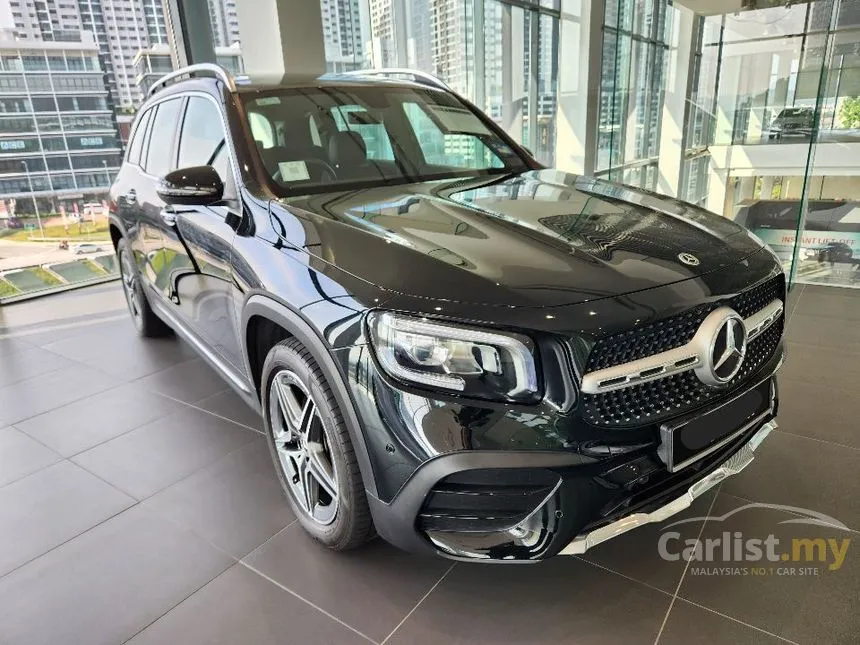 2021 Mercedes-Benz GLB250 4MATIC AMG Line SUV