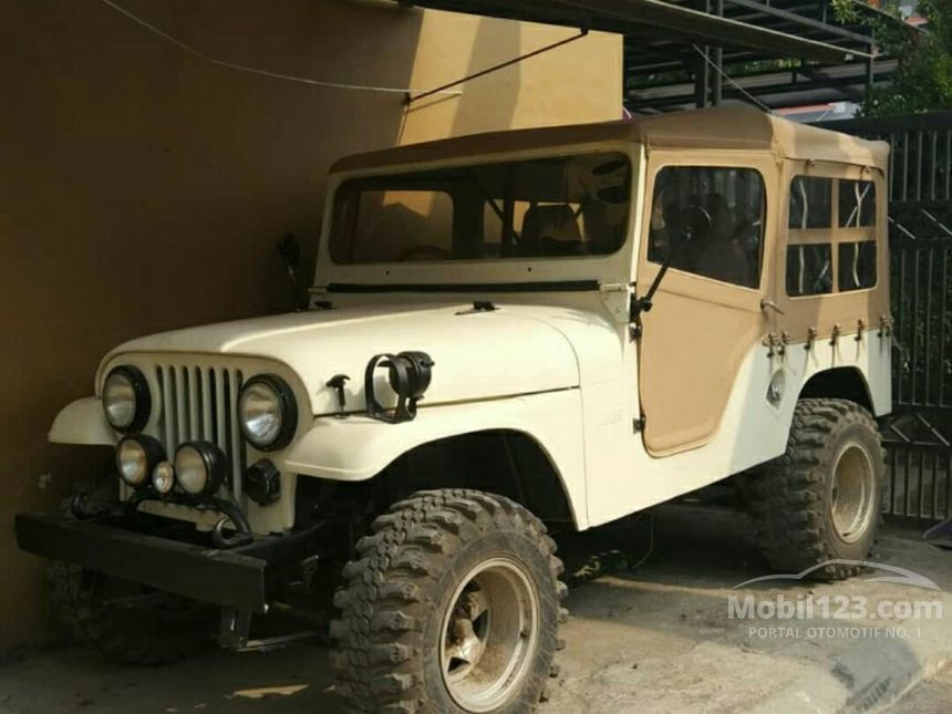 Jual Mobil Jeep CJ 5 1973 2.2 Diesel NA 2.2 di Jawa Barat 