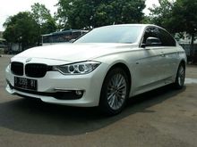 2013 BMW 320i 2.0 Luxury Sedan,,KHUSUS KREDIT