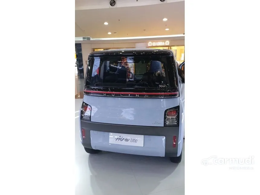 2024 Wuling EV Air ev Lite Long Range Hatchback