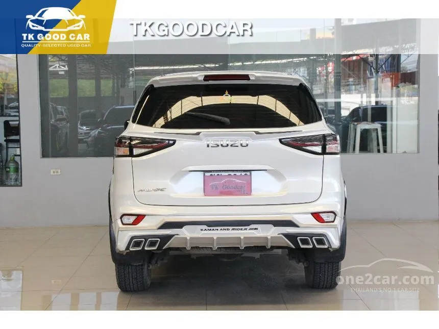 2022 Isuzu MU-X Active SUV