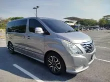 2011 Hyundai H-1 2.5 (ปี 08-17) Maesto Deluxe Van