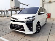2017 Toyota Voxy 2.0 AT