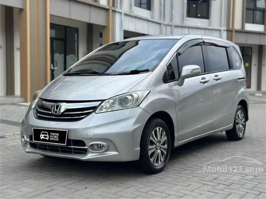 2014 Honda Freed S MPV