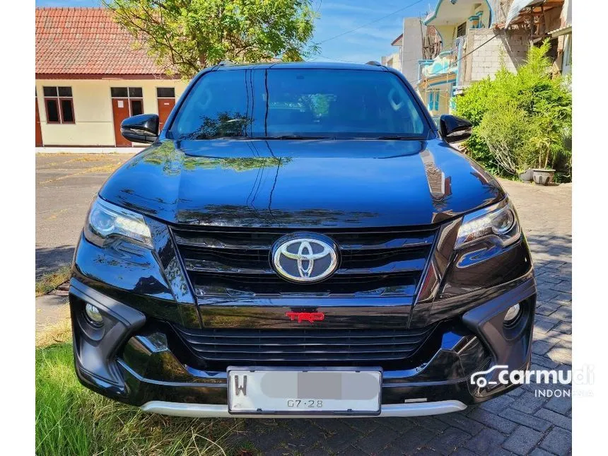 Jual Mobil Toyota Fortuner 2018 TRD 2.7 di Kalimantan Timur Automatic SUV Hitam Rp 390.000.000