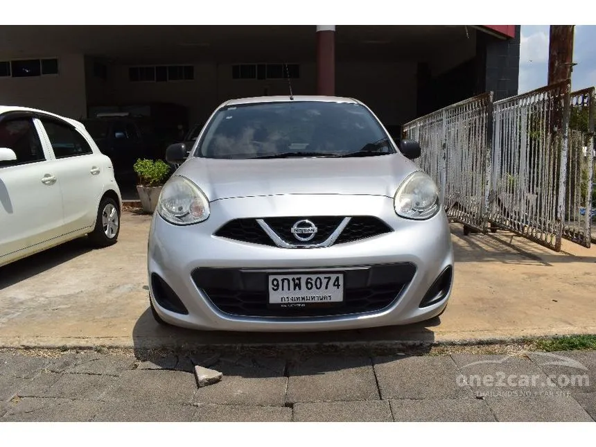 2018 Nissan MARCH S Hatchback