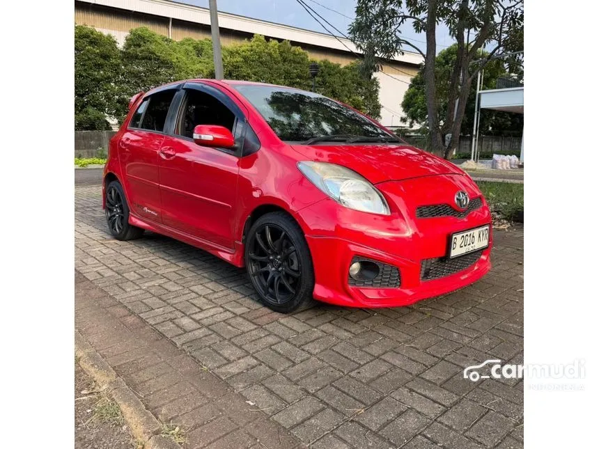 2012 Toyota Yaris S Limited Hatchback