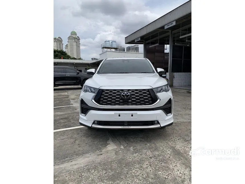 Jual Mobil Toyota Kijang Innova Zenix 2024 Q HV TSS Modellista 2.0 di Kalimantan Selatan Automatic Wagon Putih Rp 530.400.000