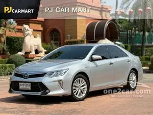 2017 Toyota CAMRY 2.5 Hybrid Premium Sedan