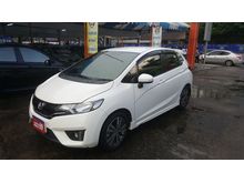2016 Honda Jazz 1.5 (ปี 14-18) SV i-VTEC Hatchback AT