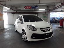 Honda brio e at 2013 akhir pemakaian 2014 putih tangan pertama dari baru tdp minim low km NO PR antik
