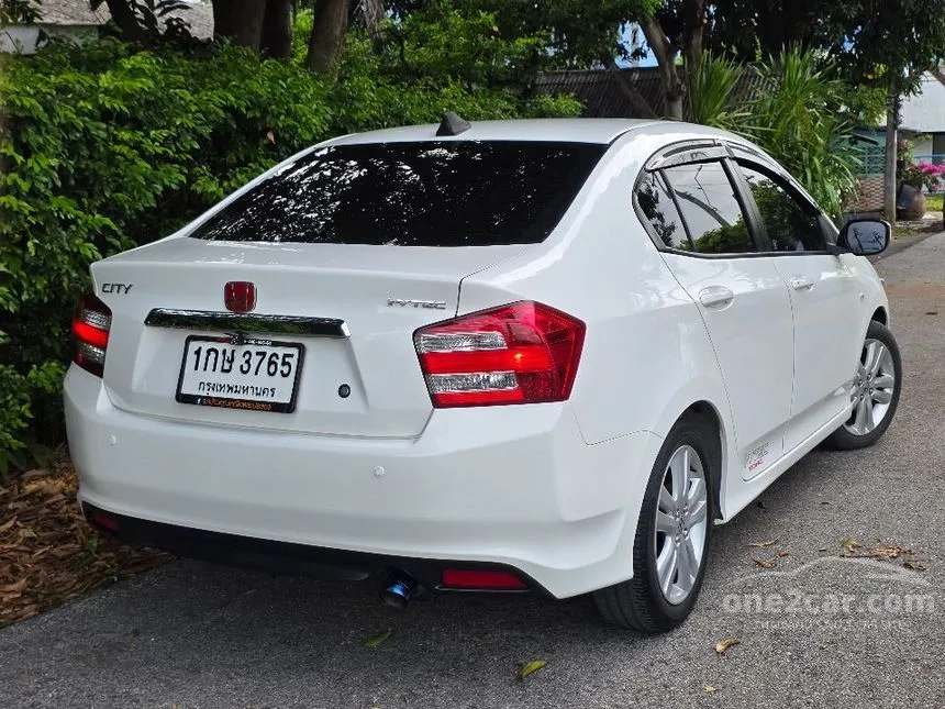 2013 Honda City V Sedan