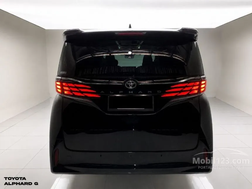 2024 Toyota Alphard G (Non Premium Color) MPV
