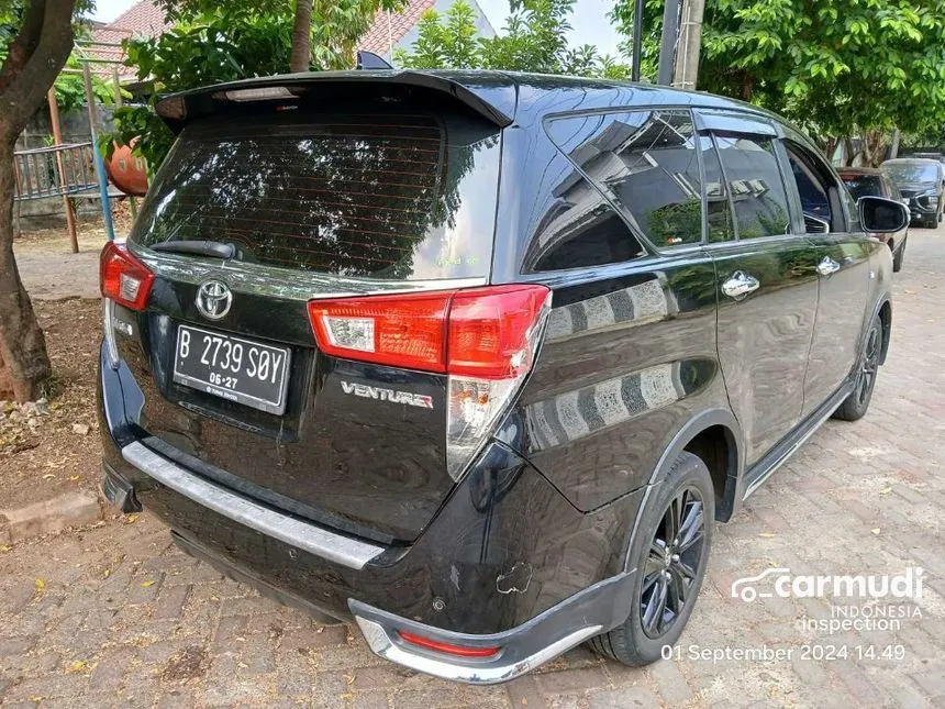 2017 Toyota Innova Venturer Wagon