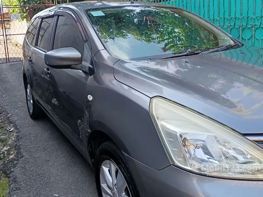 2015 Nissan Grand Livina SV MPV