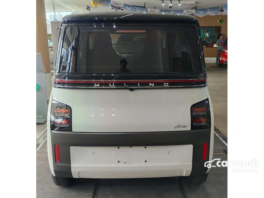 2024 Wuling EV Air ev Lite Long Range Hatchback