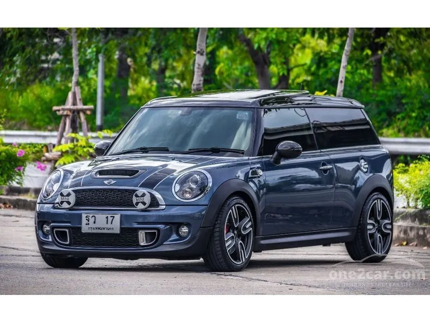 2013 Mini Cooper S Clubman Hatchback