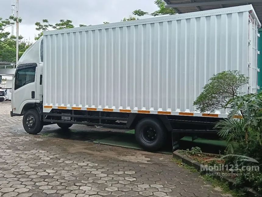 2026 Isuzu Elf NMR L Truck