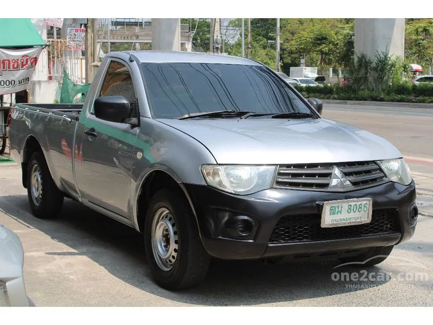 2012 Mitsubishi Triton CNG Pickup