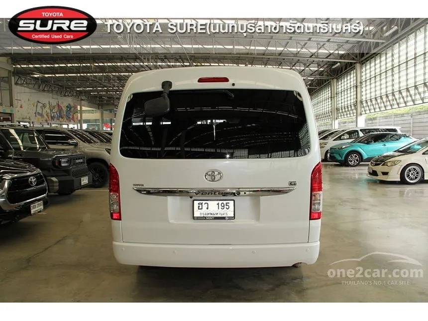 2015 Toyota VENTURY G Van