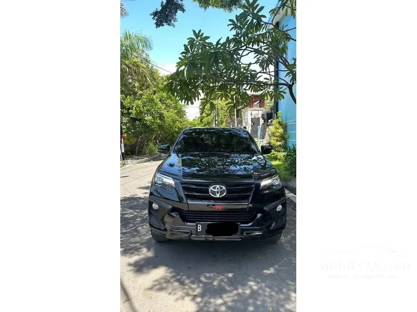 2020 Toyota Fortuner VRZ TRD 4X2 SUV
