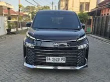 2022 Toyota Voxy 2.0 MPV