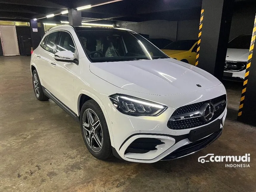 2024 Mercedes-Benz GLA200 AMG Line SUV