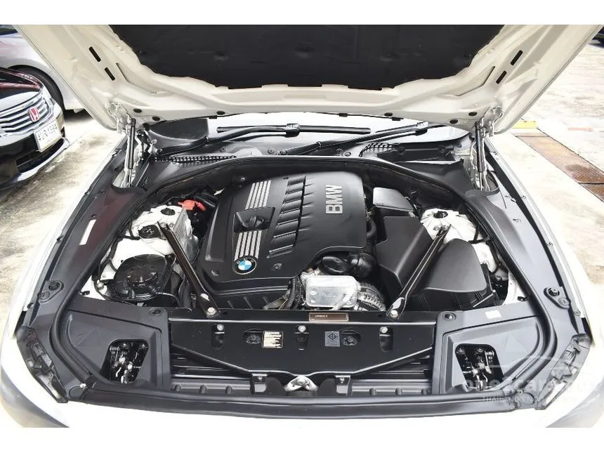 2012 BMW 523i Sedan