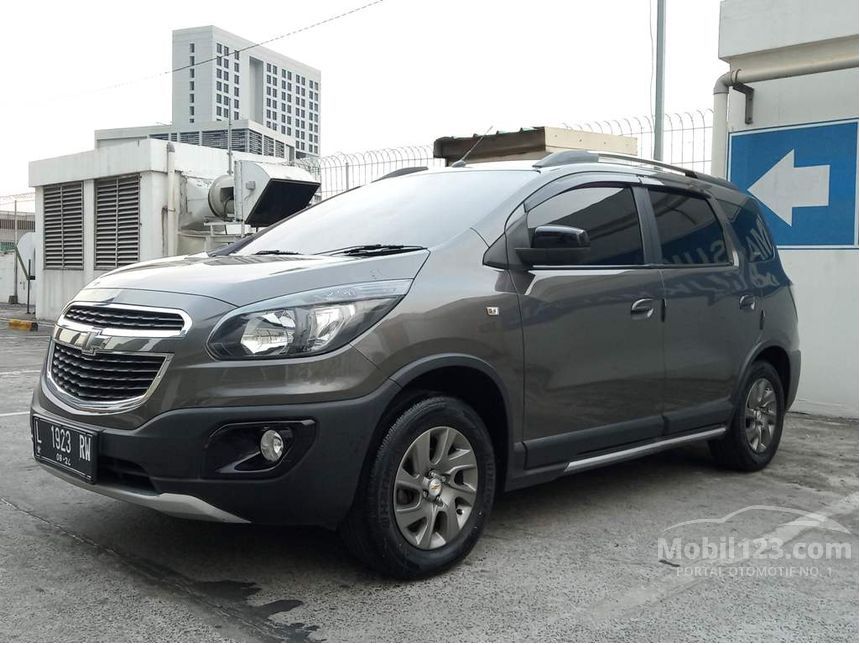 Jual Mobil  Chevrolet  Spin  2021 ACTIV  1 5 di DKI Jakarta 