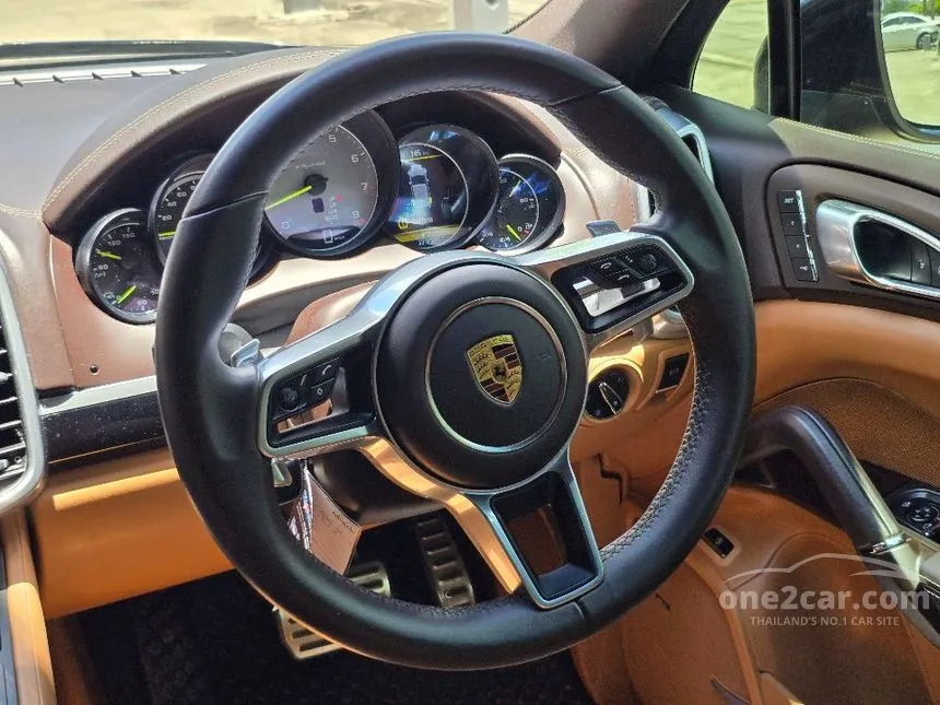 2016 Porsche CAYENNE S E-Hybrid SUV