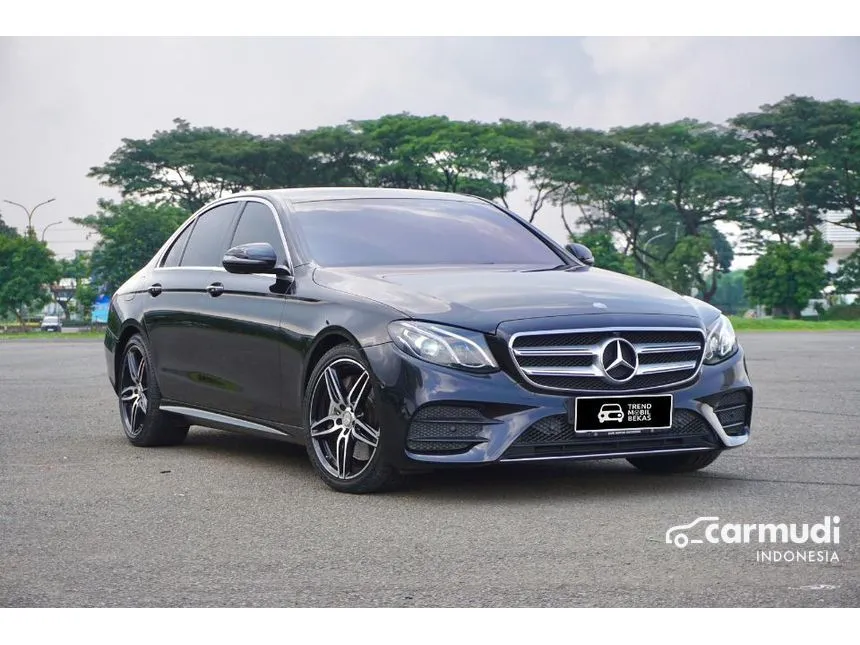 2017 Mercedes-Benz E300 AMG Line Sedan
