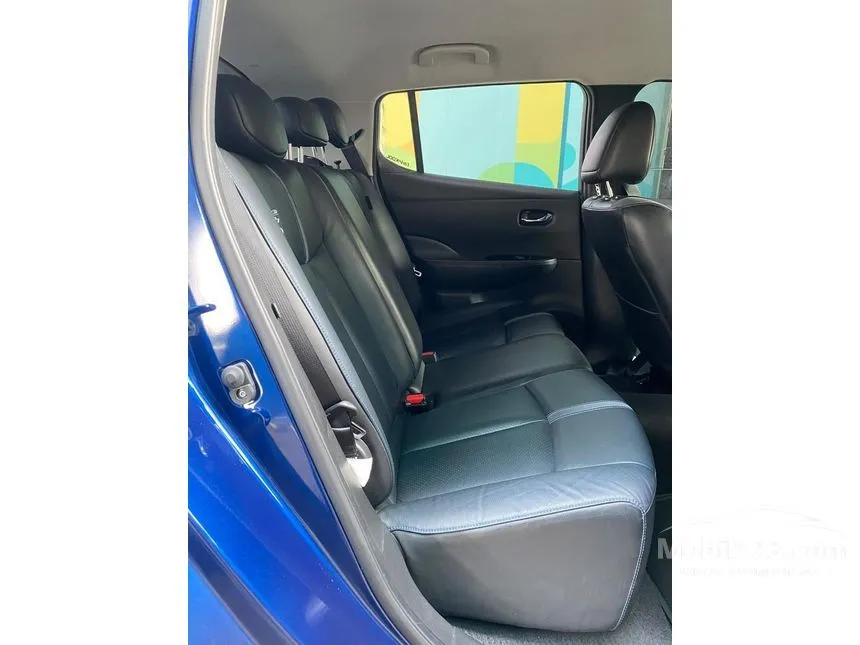 2021 Nissan Leaf (1 Tone) Hatchback