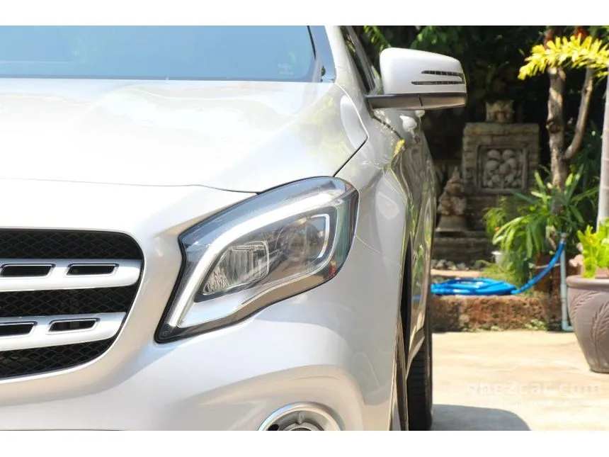 2019 Mercedes-Benz GLA200 Urban SUV