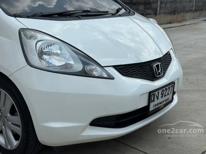 2008 Honda JAZZ V Hatchback