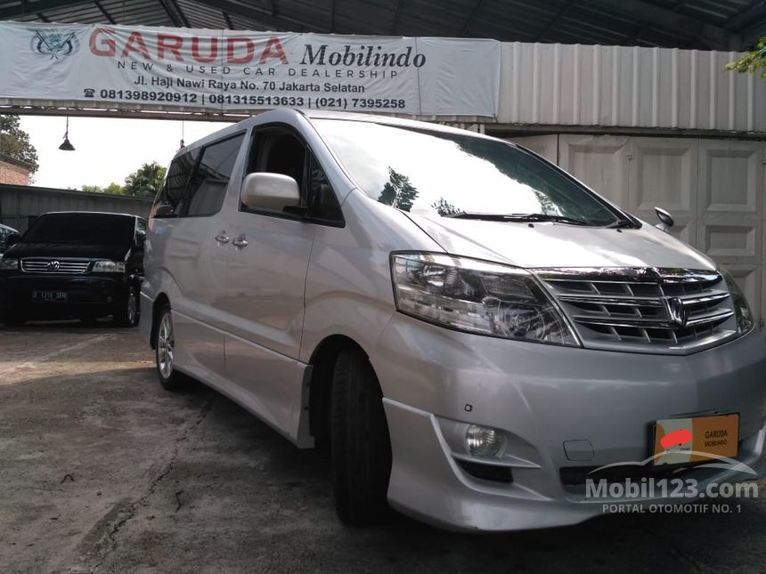 Toyota Alphard 2007 Silver: Legenda Mewah yang Tak Lekang Oleh Waktu
