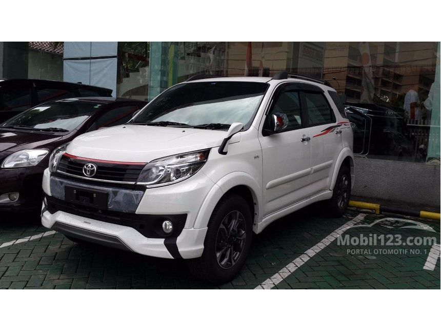 Jual Mobil Toyota Rush 2017 TRD Sportivo 7 1.5 di DKI 