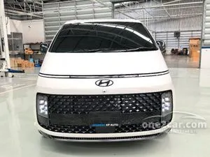 2024 Hyundai Staria 2.2 Premium Van