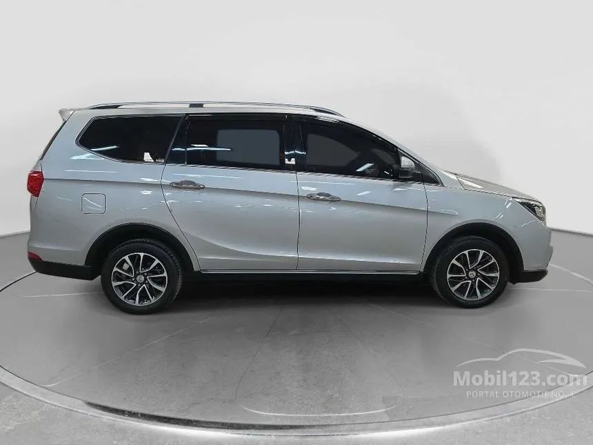 2018 Wuling Cortez L Lux MPV