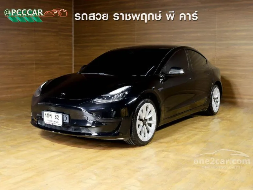 2020 TESLA Model 3 Standard Range + Sedan