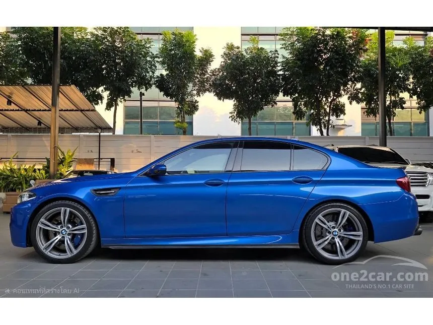 2013 BMW M5 Sedan