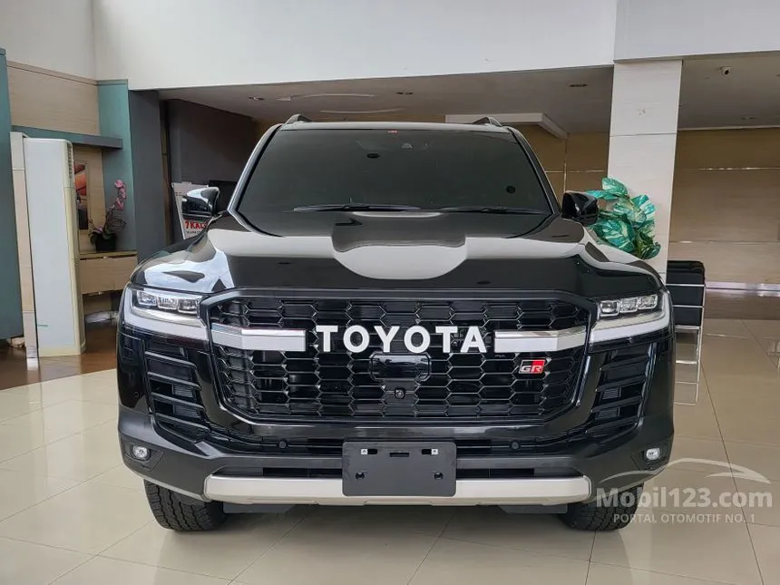 Jual Mobil Toyota Land Cruiser 2025 300 GR