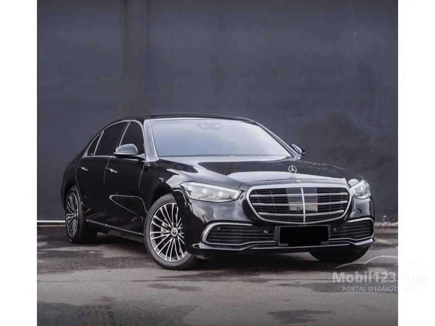 2023 Mercedes-Benz S450L Luxury 4MATIC Sedan